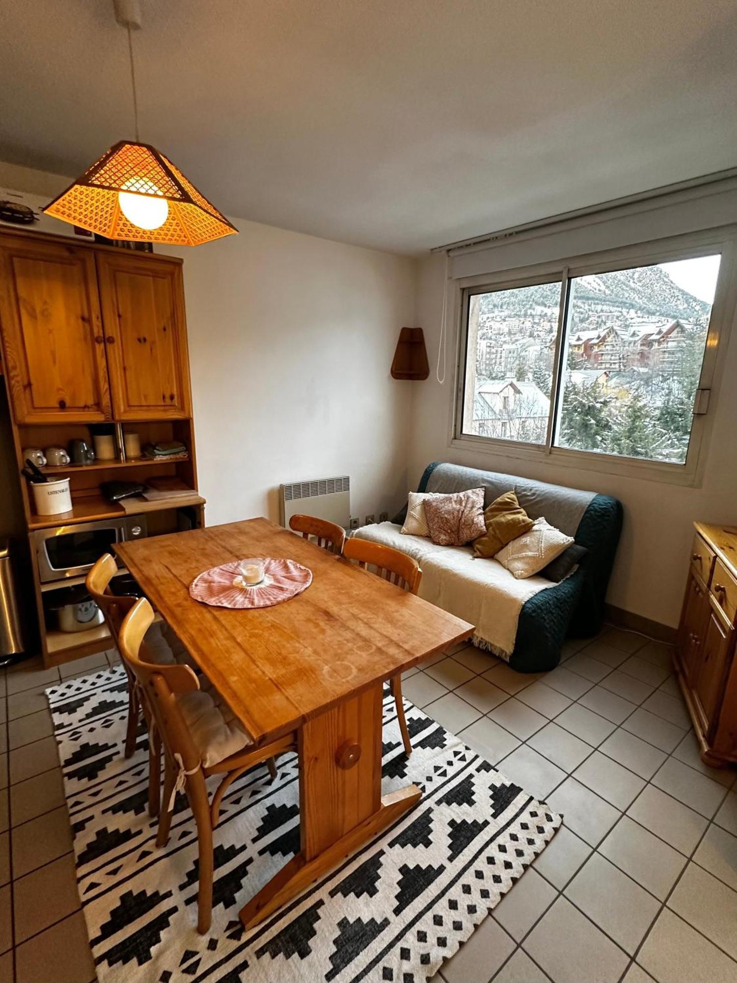 Appartement Centre Ville Pied De Piste Briancon Luaran gambar